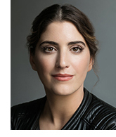 Headshot Suleika4